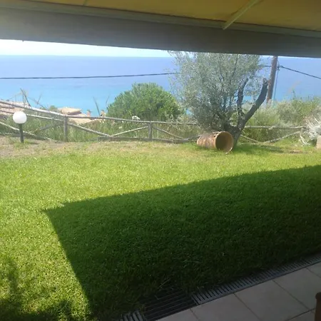 Halkidiki Elegant And Classy Maisonette 3 Case de vacanță Skála Foúrkas